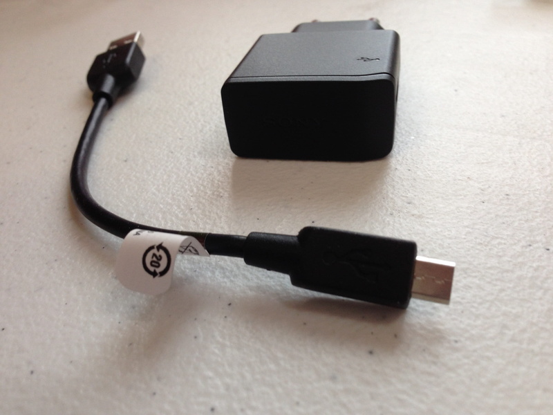 high angle view, technology, black color, charger, close-up, cord, no people, two objects, mini, electricity, white, computer cable, adapter, 2K, still life