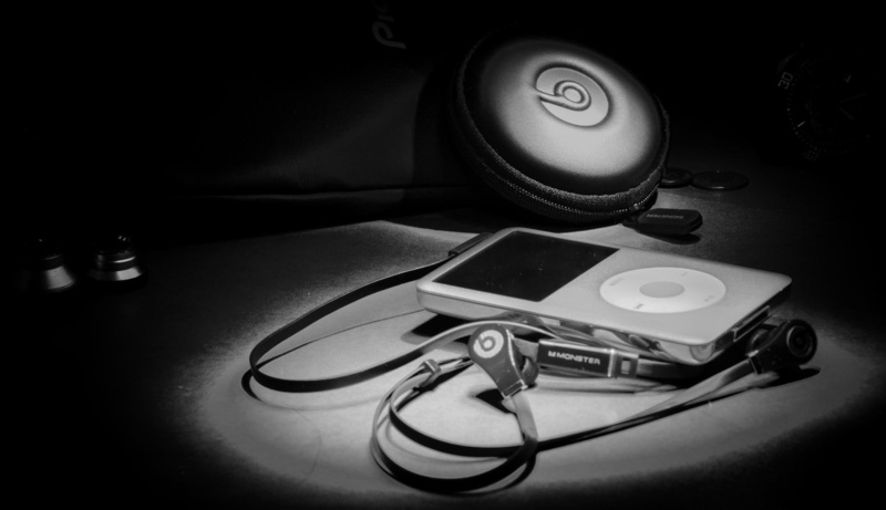 earphones, monster beats, apple, iPod, ipod classic, headphones, 1080P, player