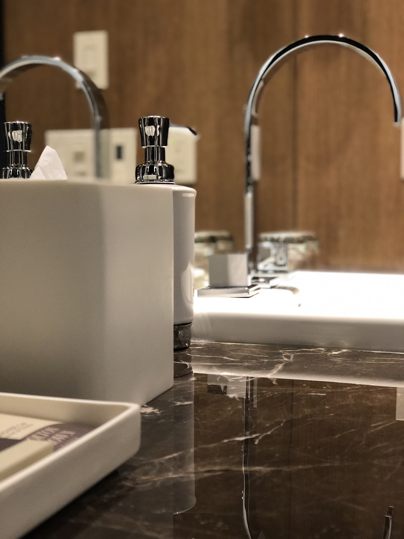 no people, marmor, kitchen, home, domestic room, loden hotel, running water, plumbing, bathroom sink, vancouver, domestic bathroom, flower, double sink
