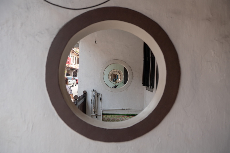 hole, human, window, wall - building feature, architecture, mirror, manhole, handle, vehicle, car, tower, drain, curtain, circle, built structure, sunlight