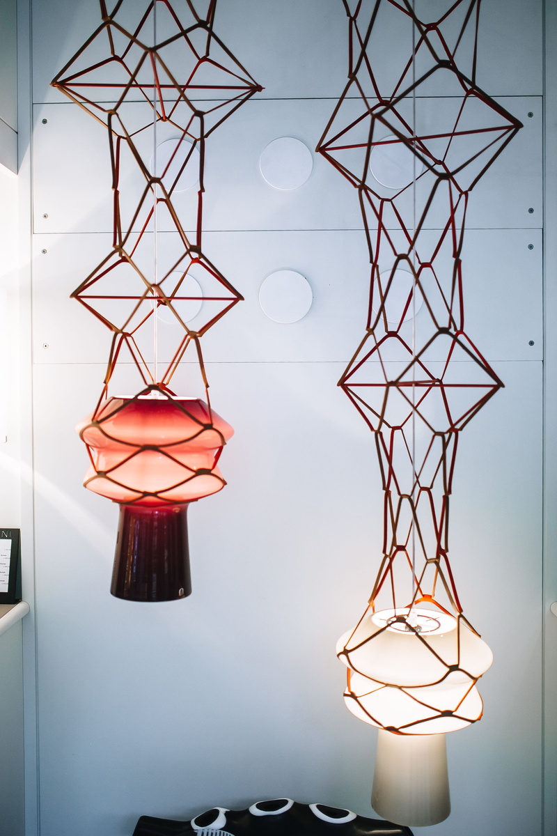 shape, hanging, Murano, ceiling, handmade, no people, decor, pattern, Italy, floral pattern, design, 2K, glassworks, focus on foreground, electric light