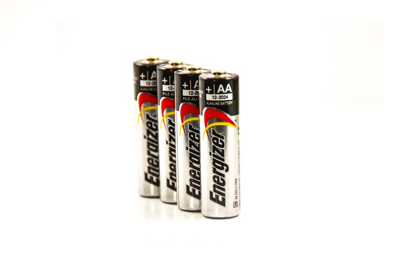 electrical component, 5K, technology, four, battery, cable, cut out, single object, stack, power supply, white, batteries, copy space, communication, energy