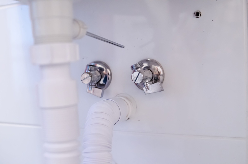 electricity, repair, water, home, day, hydraulics, white color, battery, silver colored, washing, plumber, technology, 2K, tools, safety, bathroom, lighting equipment