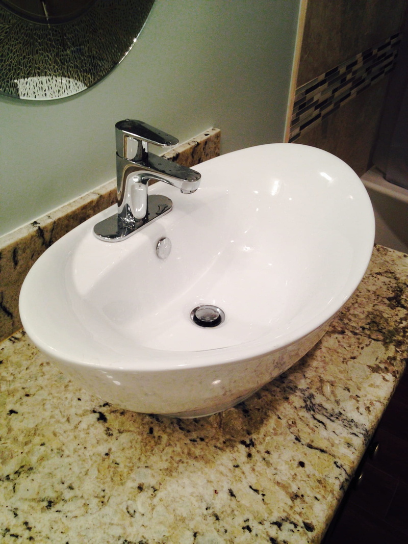 domestic bathroom, interior, white, metal, 1080P, bathroom sink, domestic room, porcelain, indoors, wash bowl, home interior, wealth, contemporary, sink