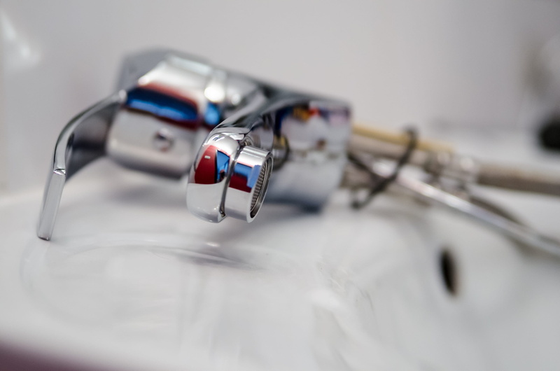 gray, sink, selective focus, plastic, fittings, equipment, fuacet, faucet, technology, still life, cable, telephone, hydraulics, water, battery, white background