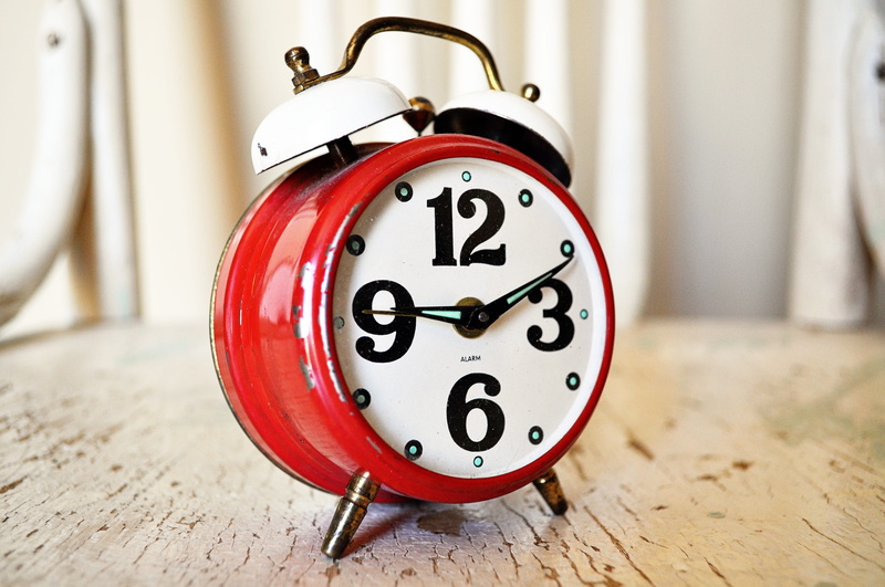deadline, timer, table, focus on foreground, countdown, instrument, vintage, white, antique, Analogue, still life, red, time, no people, minute hand, clock face
