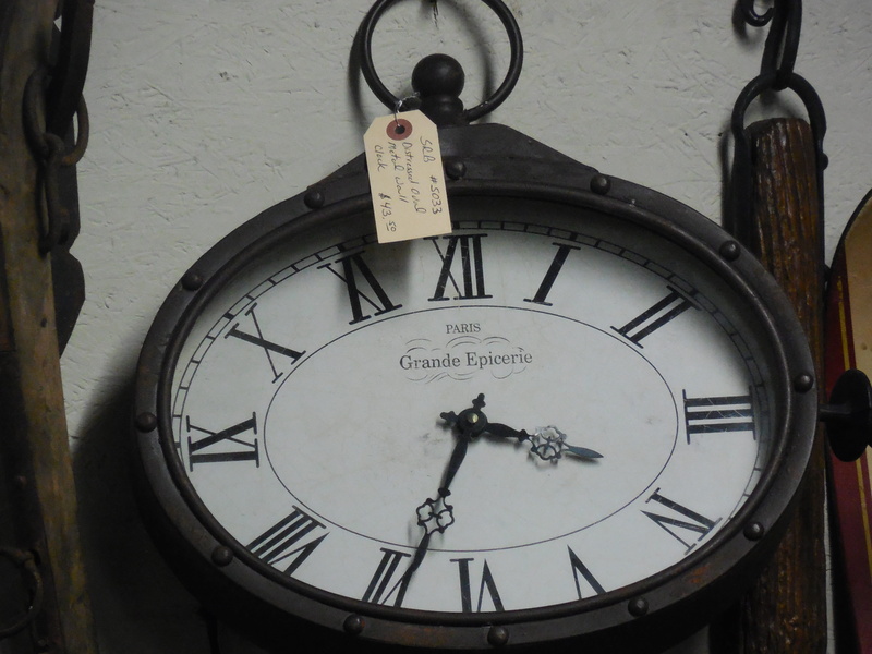Clock, architecture, roman numerals, roman numeral, arrow, indoors, clock face, instrument of time, ornament, tag, premium, old, classic, black, hanging