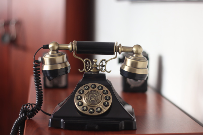 5K, cable, nostalgia, table, selective focus, contact, office, indoors, rotary phone, listener, no people, technology, dial, call, focus on foreground