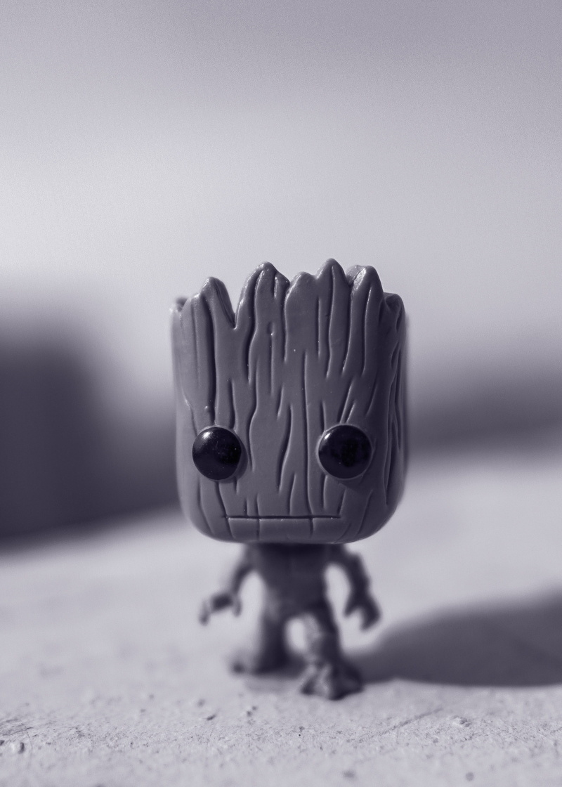 doll, close-up, hole, land, humor, macro, focus on foreground, silhouette, bokeh, art and craft, alien, toy, fear, selective focus, still life, sand, sigma