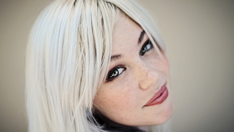 granularity, closeup, 1080P, Devon Jade, portrait, blonde