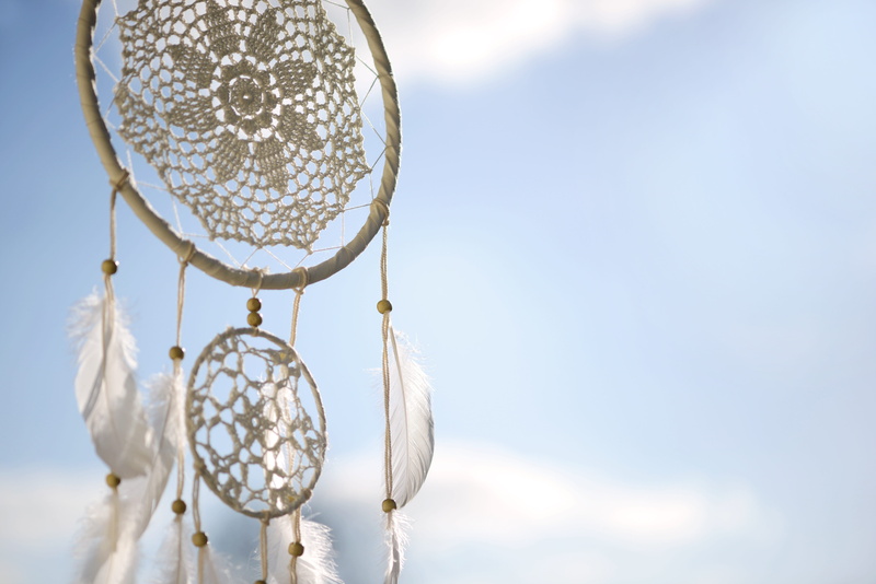 sleep, craft, luxury, close-up, dream, knot, cloud - sky, outdoors, feather, dreamcatcher, day, shiny, spring jewelry, romantic, bedroom, macrame, indian