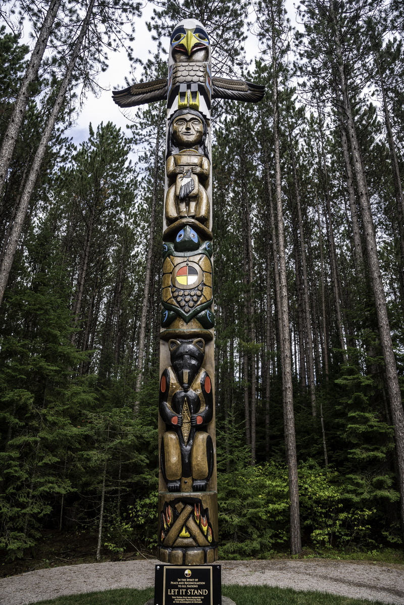pole, Algonquin Provincial Park, Ontario, wood - Material, land, totem, day, creativity, algonquin, public domain, photos, 5K, architecture, canada, nature