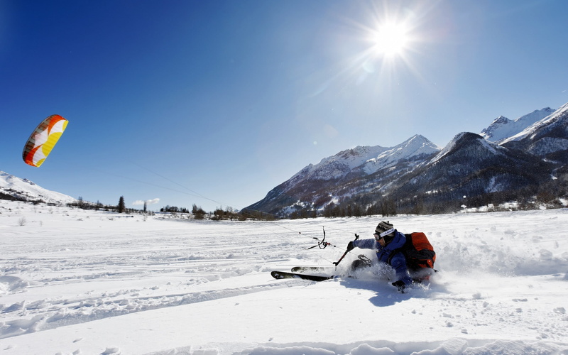 winter sport, sun, 2K, sunlight, real people, nature, ski holiday, freedom, extreme sports, leisure activity, warm clothing, beauty in nature, adventure
