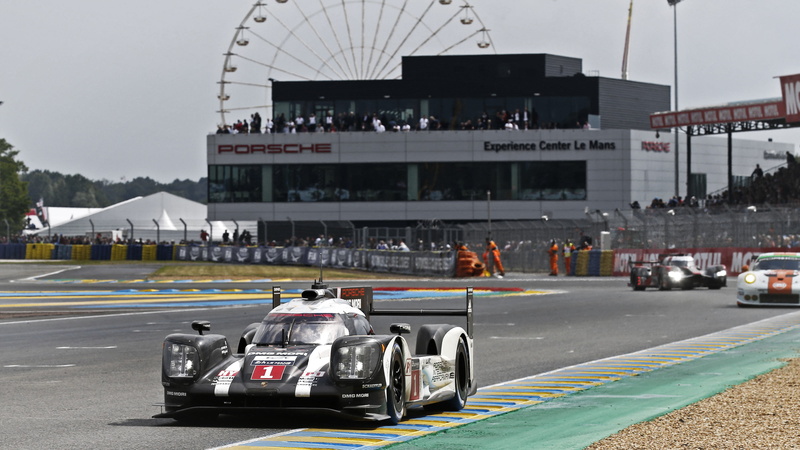 motion, road, land vehicle, 919, motor racing track, motor vehicle, 9r9-16, people, lmp1, endurance, porsche, architecture, sports race, group of people
