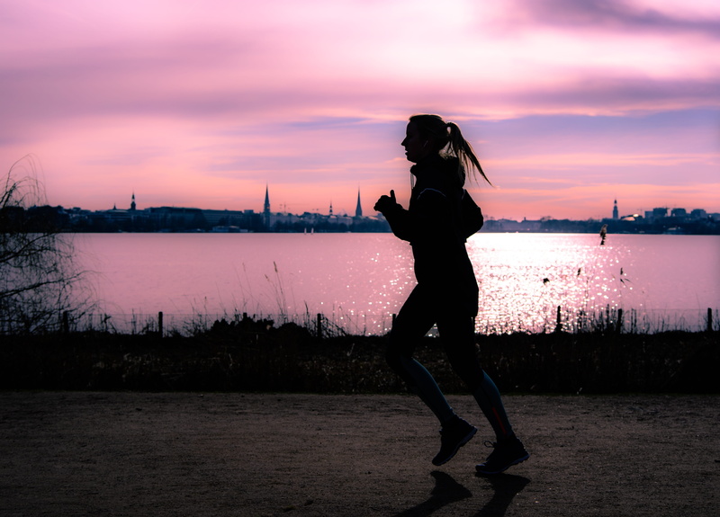 sporty, runners, silhouette, run, fit, standing, 4K, hamburg, nature, dusk, sky, farbenspiel, land, sunset, orange color, shadow, women, endurance, outdoors