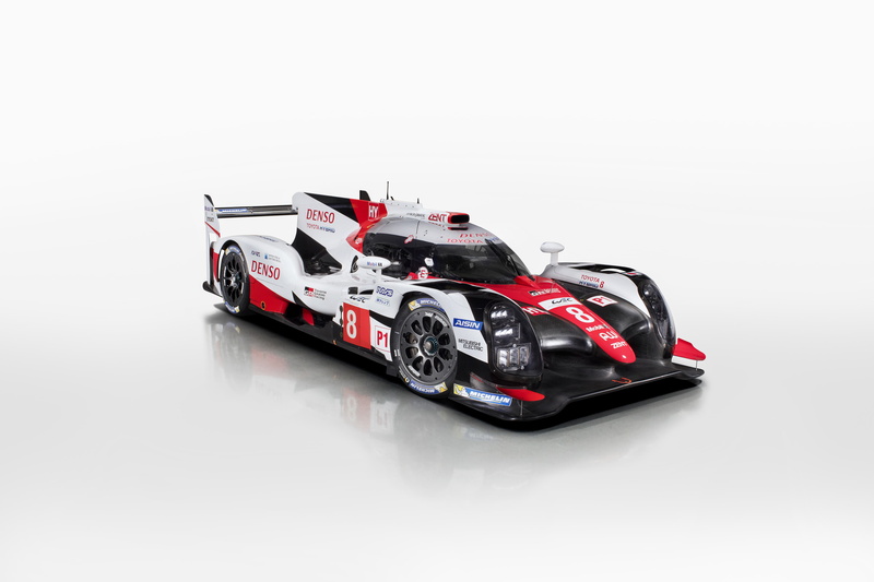 champioship, high angle view, studio shot, indoors, white background, endurance, protection, cut out, 4K, 2017, wec, world, ts050, copy space, communication