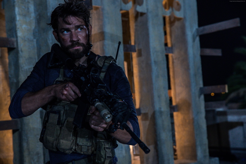 best movies of 2016, rifle, government, armed forces, adult, men, gun, front view, mid adult, weapon, biographical war, soldier, 13 Hours: The Secret Soldiers of Benghazi