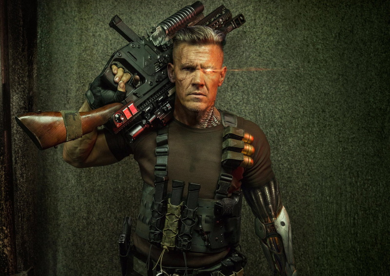 mid adult, weapon, leisure activity, men, looking at camera, government, holding, front view, aggression, one person, real people, adult, deadpool, mid adult men