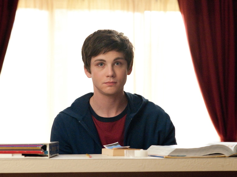 1080P, The Perks of Being a Wallflower, headshot, young men, Movie, casual clothing, one person, front view, waist up, portrait, curtain, young adult