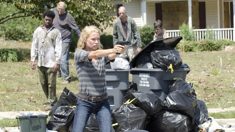 males, mature men, outdoors, young men, bag, nature, Laurie Holden, women, 1080P, The Walking Dead, men, TV Show, garbage, day, people, young women, young adult