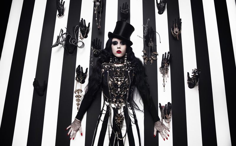 Gothic, Fashion, Model, Girls, Advertising, TopHat, Ikea, madhouse, Woman, style, Photography, BeaAkerlund, 4K, Stripes, Jewellery, WillyWonka, Ornaments
