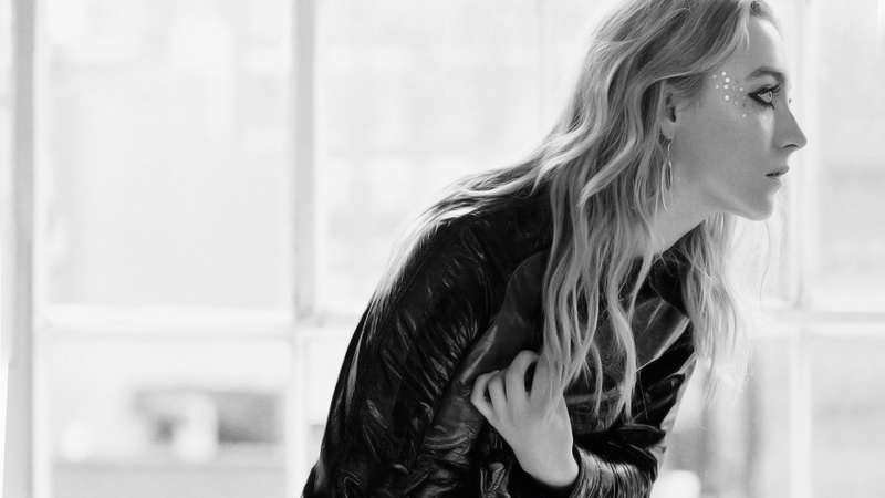 focus on foreground, lifestyles, real people, profile view, window, blonde, long hair, young adult, indoors, Saoirse Ronan, side view, blond hair, hair