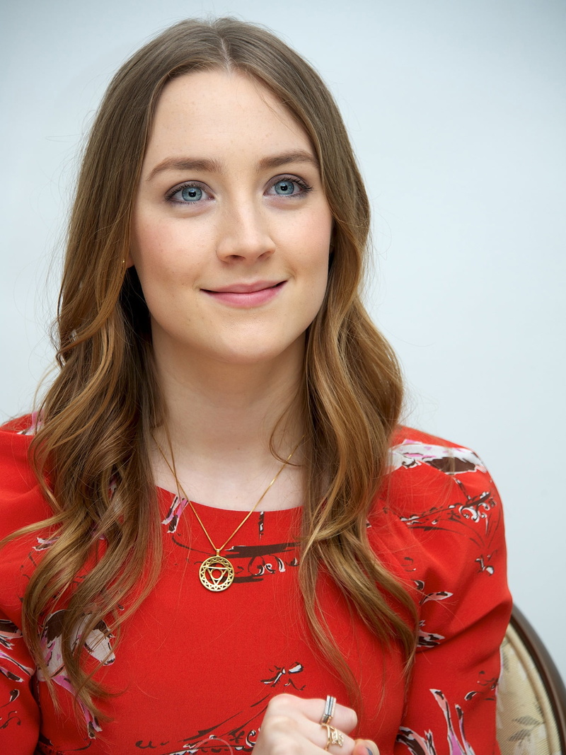 brown hair, indoors, smiling, emotion, portrait, blue eyes, 1080P, long hair, hair, front view, Saoirse Ronan, women, teenager, beauty, beautiful woman
