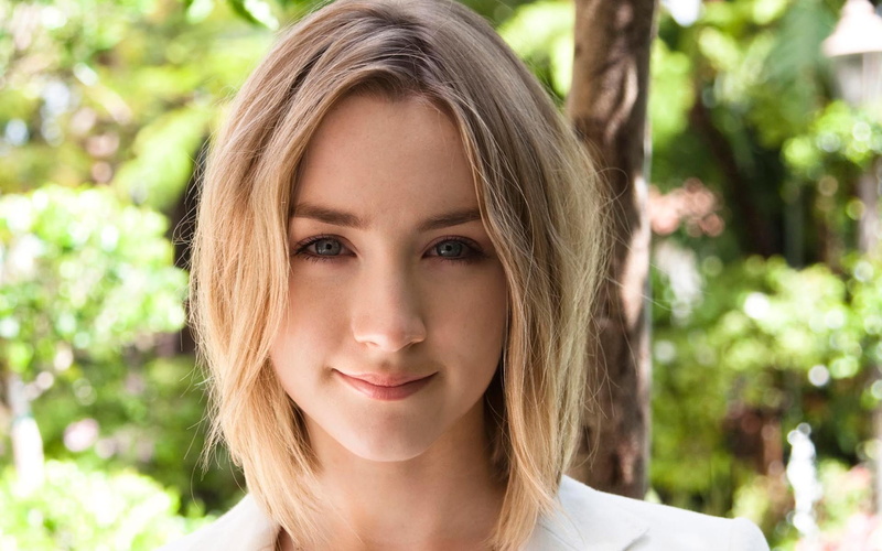 gray eyes, portrait, smiling, looking at camera, headshot, front view, hair, Saoirse Ronan, women, beautiful woman, blonde, day, body part, young women