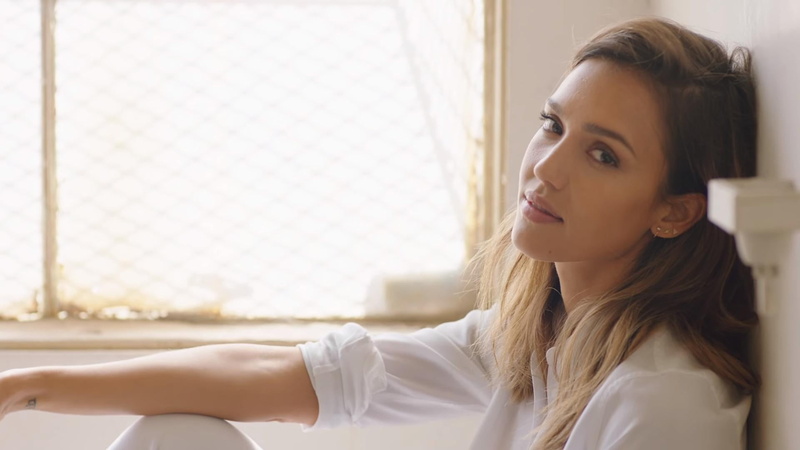 indoors, long hair, actress, women, blonde, casual clothing, hair, headshot, depression - sadness, brown hair, sitting, contemplation, beautiful woman
