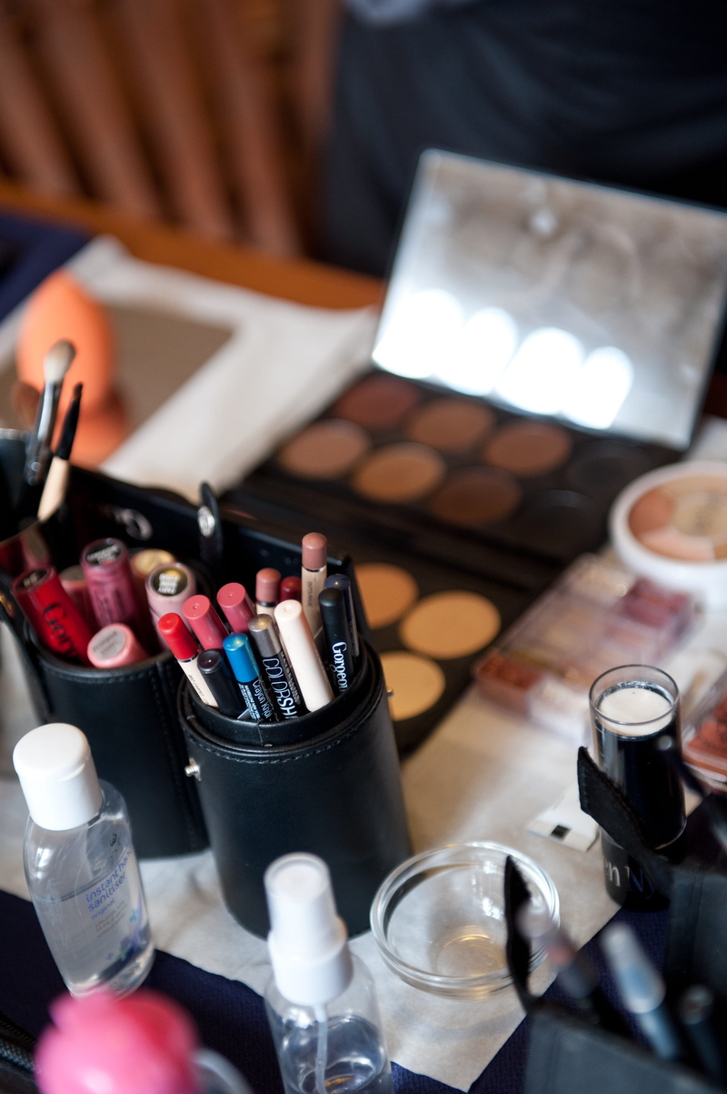 variation, one person, fashion, professional, glamour, powder, cosmetic, assort make ups, 2K, lifestyles, facial, feminine, indoors, table, blush, cosmetology