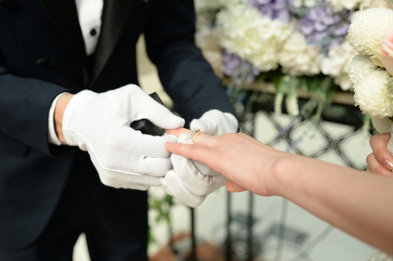 real people, inserting, people, close-up, flowering plant, togetherness, day, adult, 4K, human body part, occupation, hand, groom, two people, receiving