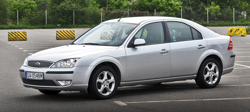 Auto, stationary, 4K, area, travel, Replacement, road, mondeo, mk3, tree, wheel, land vehicle, car, day, diesel, tire, the vehicle, outdoors, square, used