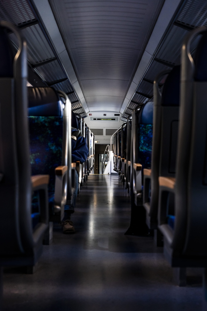 airplane, travel, absence, the way forward, person, mode of transportation, close, journey, vehicle interior, arcade game machine, outdoors, diminishing perspective
