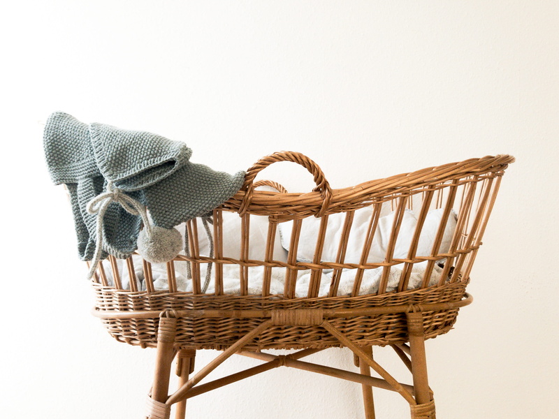 hanging, full length, shopping basket, newborn, basket, studio shot, relaxation, blanket, 2K, sleeping, indoors, gray, s, simple, white color, wicker