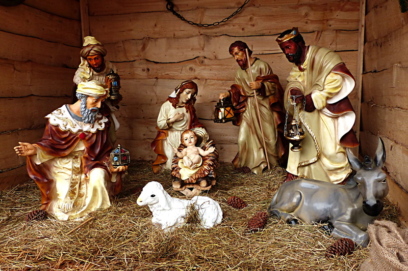 nativity, birth of christ, statue, human representation, representation, place of worship, sculpture, spirituality, scene, craft, male likeness, 2K, bethlehem