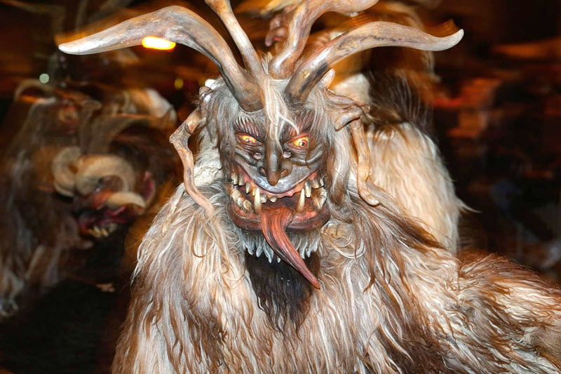 creativity, domestic animals, hair, outdoors, animal wildlife, christmas, one animal, animal body part, portrait, bizarre, aggression, people, horror, Krampus