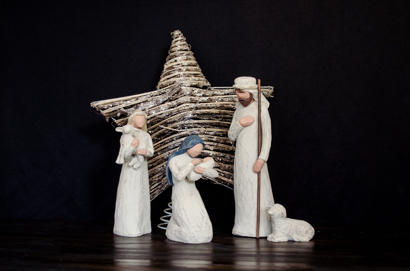 worship, figurine, creativity, wedding, male likeness, advent, indoors, female likeness, celebration, christmas, clothing, child, figure, faith, standing
