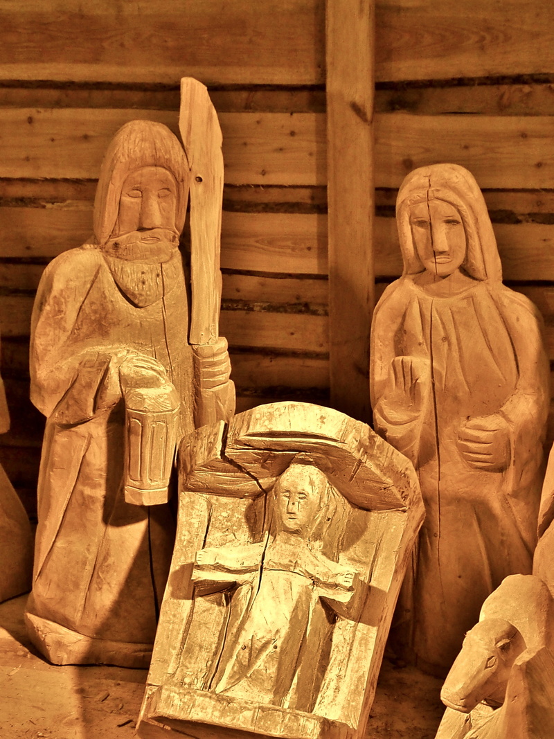 art and craft, crib, sculpture, history, wood - material, travel destinations, ancient civilization, nativity scene, indoors, religion, craft, day, christmas