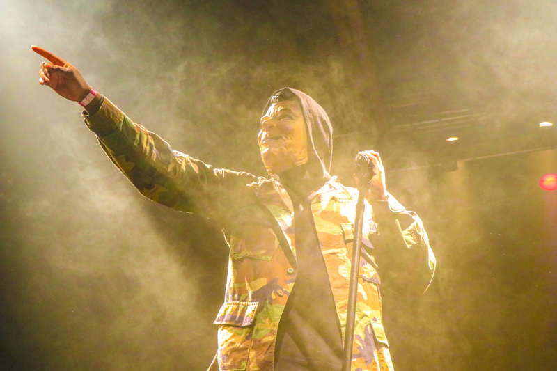 rap, light, 5K, waist up, concert, people, happiness, two people, women, limb, togetherness, rapper, young men, live, young adult, action, arms raised