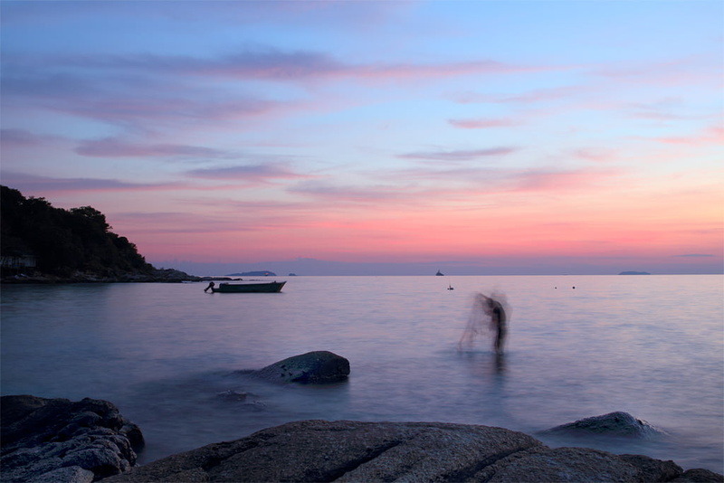 Way of Living, landscape, Blur, Long Exposure, USM, dusk, sea, coastline, Samet, Canon EF, beach, Fish  Net, Sunrise, Fisherman, 70mm, near, Motor Boat