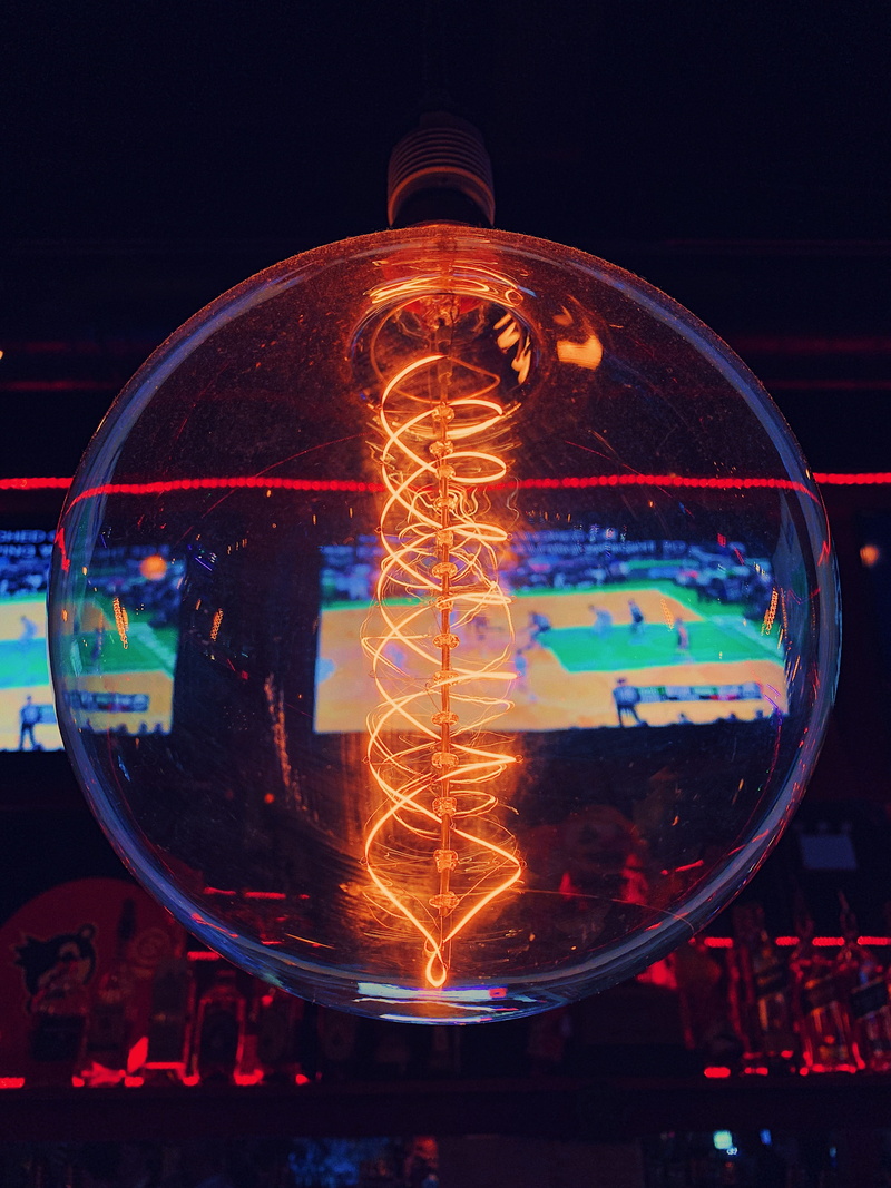 indoors, close-up, iphone, lightbulb, reflection, built structure, city, lowlight, iphone xr, night, illuminated, yellow, 4K, incidental people, bar, united states