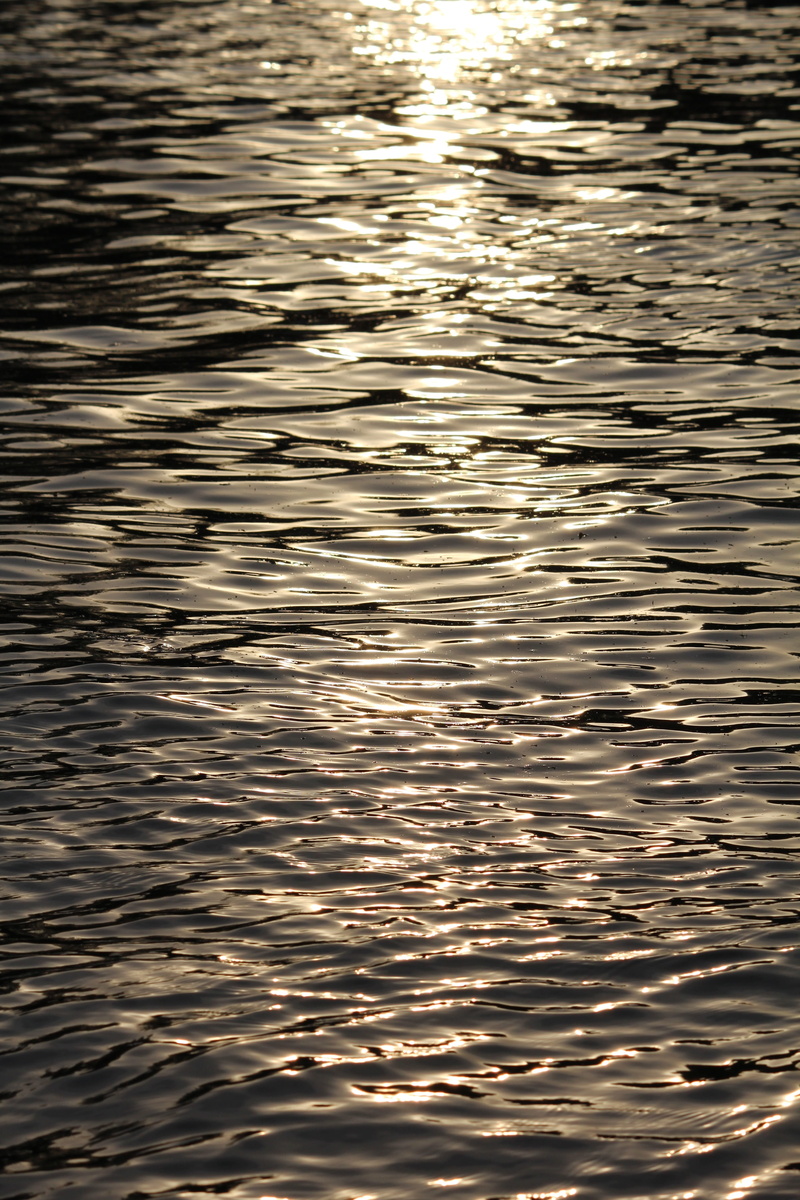 reflection, wave, purity, water, day, uzbekistan, shining, tashkent, 5K, darkness, pattern, tranquility, motion, liquid, rippled, backgrounds, wet, nature