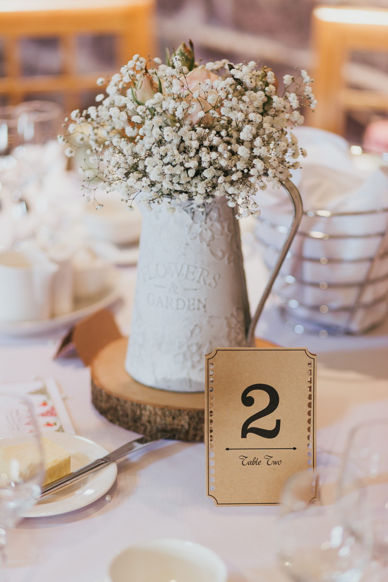 food and drink, glass, 5K, still life, western script, text, wedding, selective, number, event, freshness, setting, focus on foreground, flower, celebration