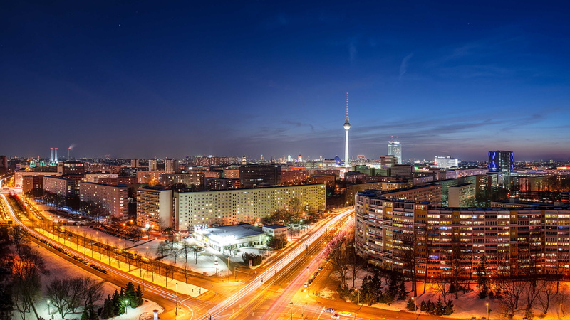 topographic point, buildings, old, waterfront, skyline, town, water, city street, light, skyscraper, light trail, cityscape, tourism, street, road, motion