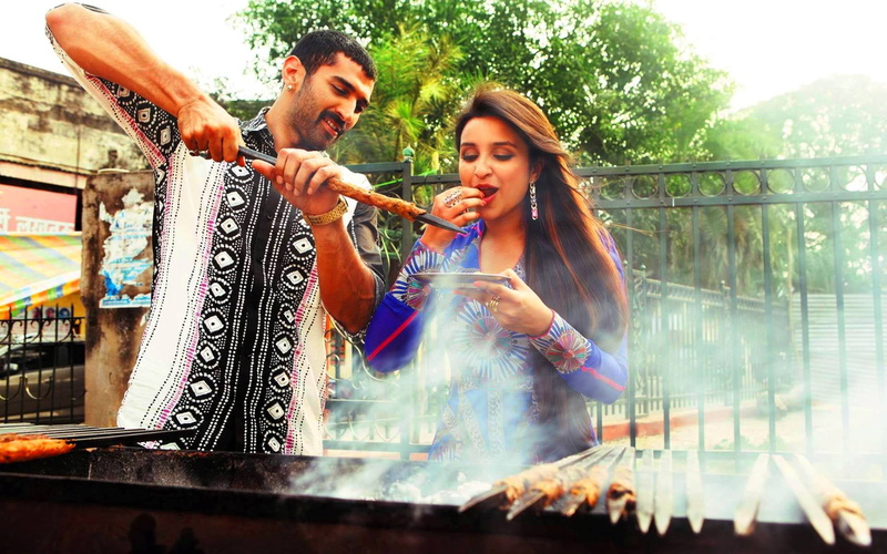 top, 2014, men, sleeved, street food, people, food, stills, lifestyles, blue, positive emotion, long, freshness, e, preparing food, women, parineeti chopra