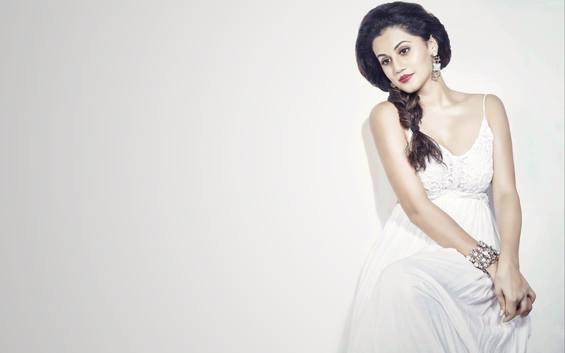 taapsee, clothing, three quarter length, young women, front view, one person, pannu, beauty, studio shot, looking, beautiful woman, looking at camera, indoors