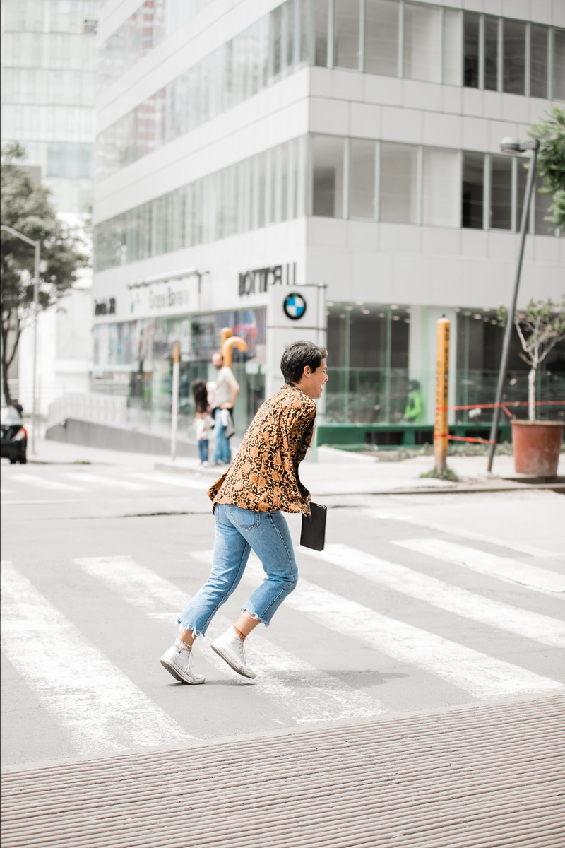 human, 4K, rear view, street, city, day, full length, architecture, pedestrian, person, running, one person, casual clothing, mexico city, intersection