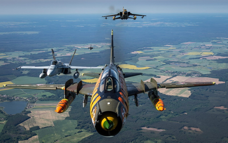 F/A-18, Su-22, Su-22M4, F/A-18 Hornet, Pilot, 1080P, Sukhoi Su-22M4, Panavia Tornado, Polish air force, Cockpit