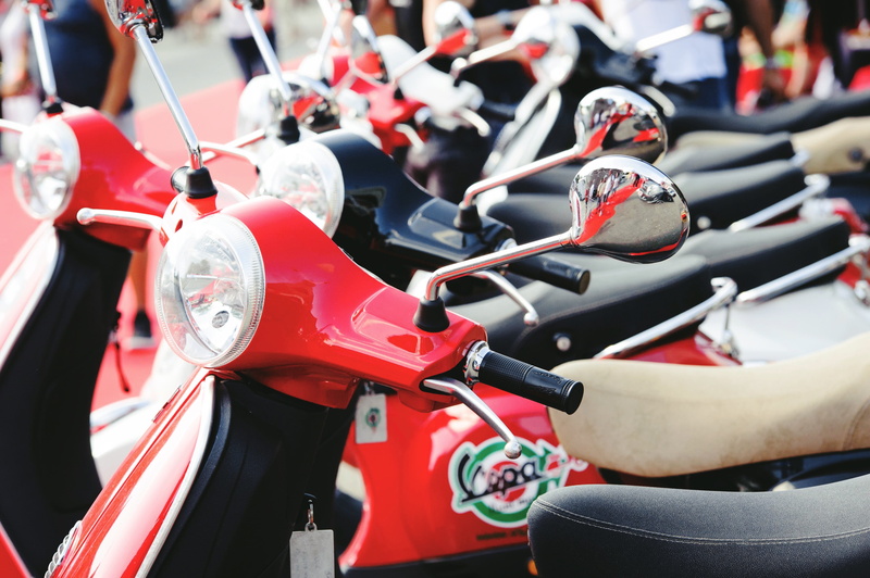 day, italy, belgium, sport, moto, travel, motor scooter, in a row, red, italian, crash helmet, transportation, focus on foreground, stavelot, outdoors