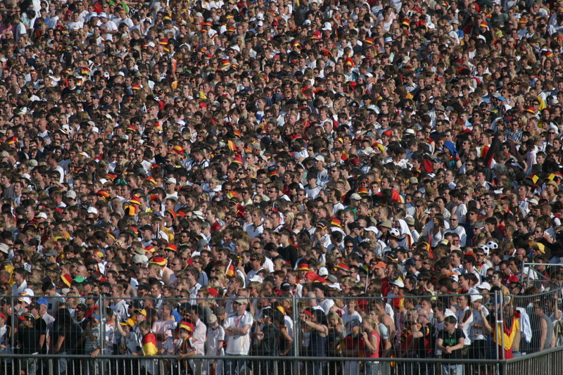team sport, large group of people, fan - enthusiast, real people, emotion, group of people, excitement, Crowd, soccer, outdoors, togetherness, spectator